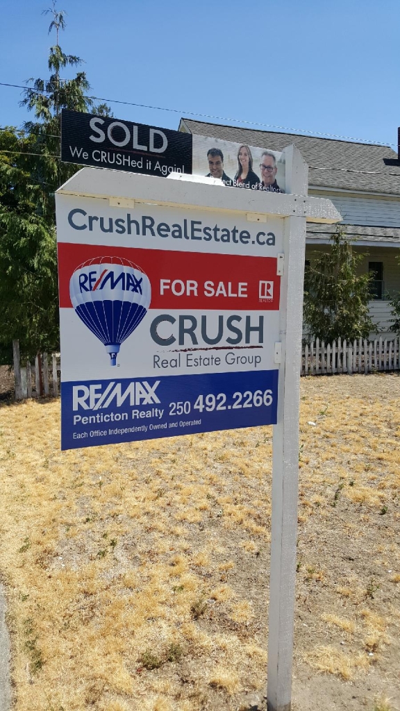 CRUSH Real Estate Group | 101-3115 Skaha Lake Rd, Penticton, BC V2A 6G5, Canada | Phone: (250) 462-4611
