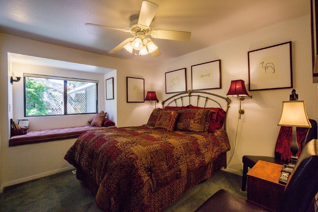 Hillside House Bed and Breakfast | 365 Carter Ave, Friday Harbor, WA 98250, USA | Phone: (800) 232-4730