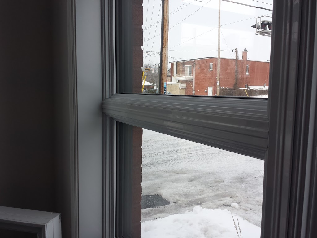 Portes et Fenêtres Verchères - Détaillant Fenplast | 43 Rue St Eugène, Varennes, QC J3X 1E3, Canada | Phone: (450) 985-1919