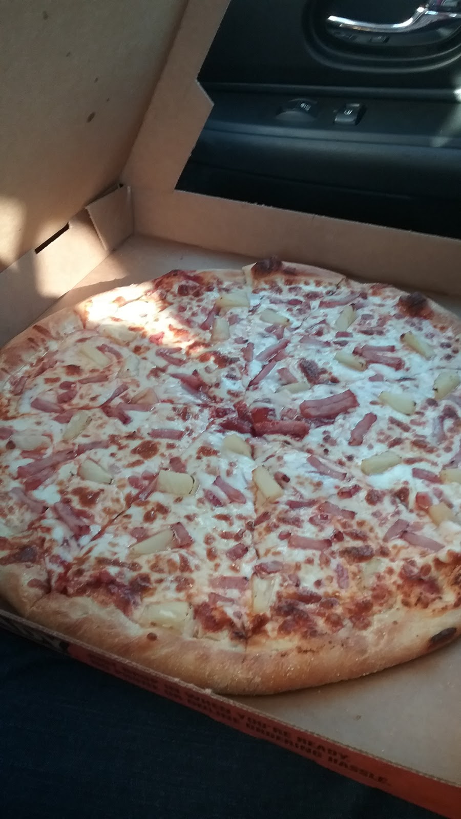 Little Caesars Pizza | 2658 Pointe Tremble Rd, Algonac, MI 48001, USA | Phone: (810) 794-1111