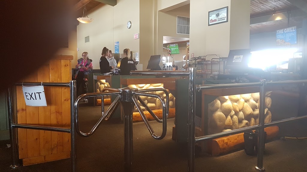 The Lookout Lounge Kitchen & Bar | 1 Sunshine Access Rd, Edgewater, AB T1L 1J5, Canada | Phone: (877) 542-2633