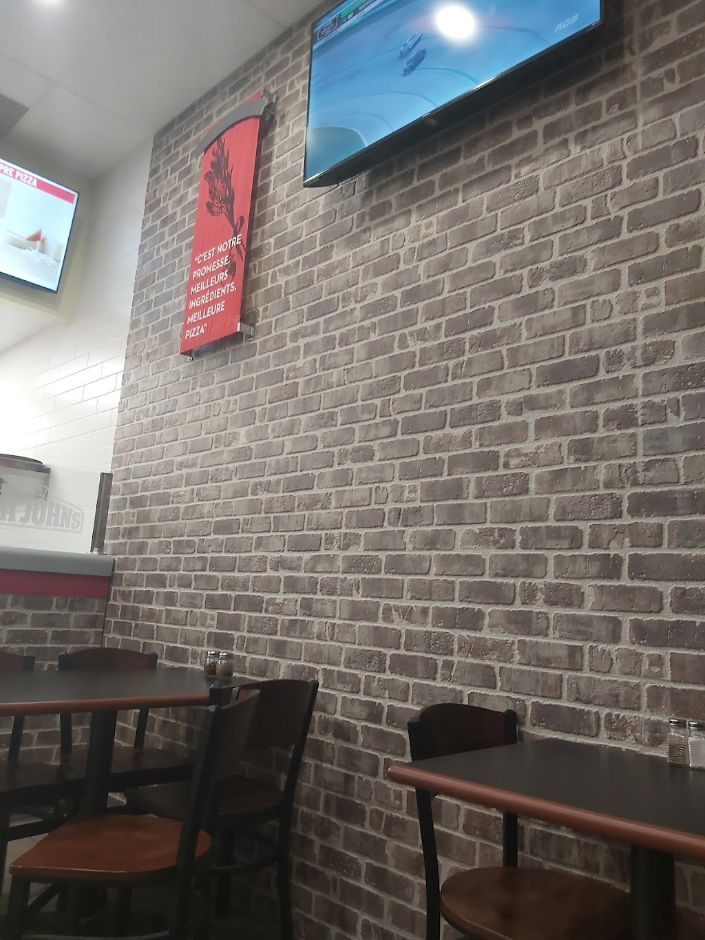 Papa Johns Pizza | 675 Bd du Curé-Labelle, Sainte-Rose, QC H7L 5R7, Canada | Phone: (450) 622-4242