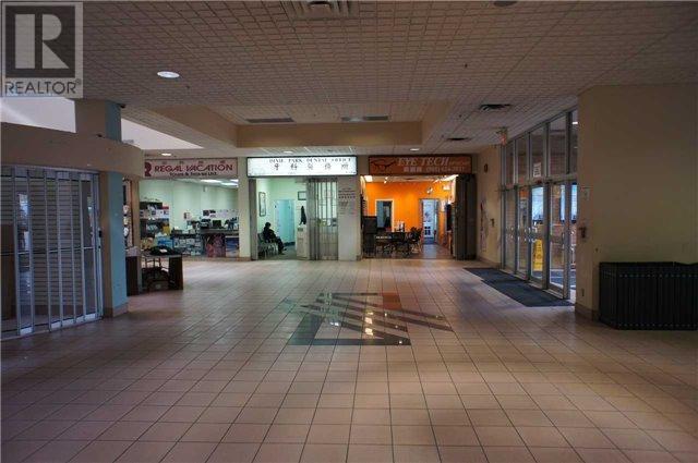 Gateway Mall | 138 Main St, Sussex, NB E4E 3E1, Canada | Phone: (506) 433-5526