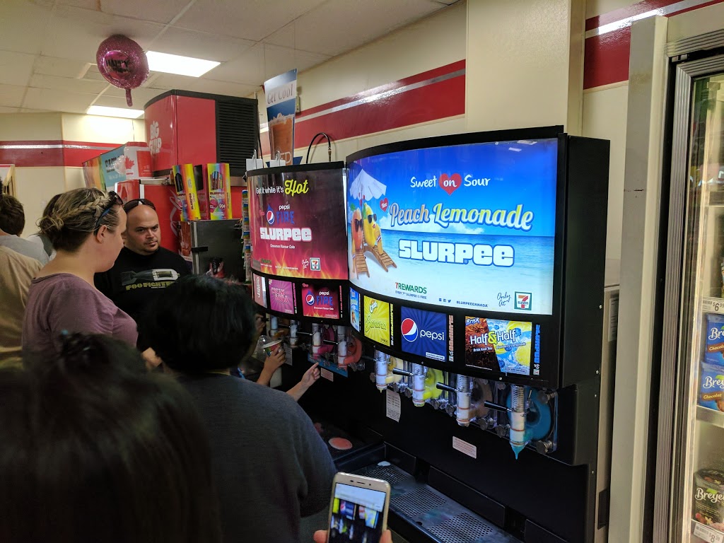 7-Eleven | 425 University Avenue East, Waterloo, ON N2K 4C9, Canada | Phone: (519) 745-8549