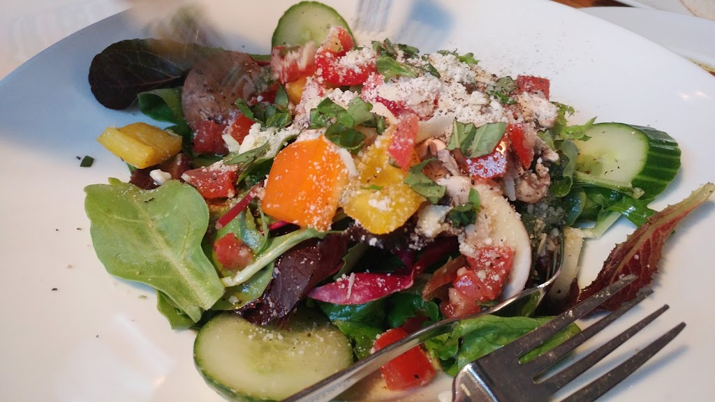 That Lil Pasta Place | 1517 Admirals Rd #102, Victoria, BC V9A 2P8, Canada | Phone: (250) 384-0189