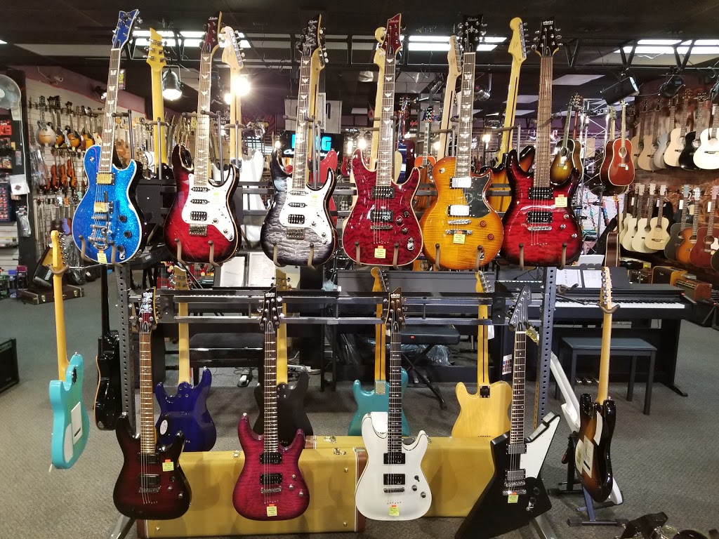 Long & McQuade Musical Instruments | 139 Charing Cross St, Brantford, ON N3R 2J3, Canada | Phone: (519) 753-6804