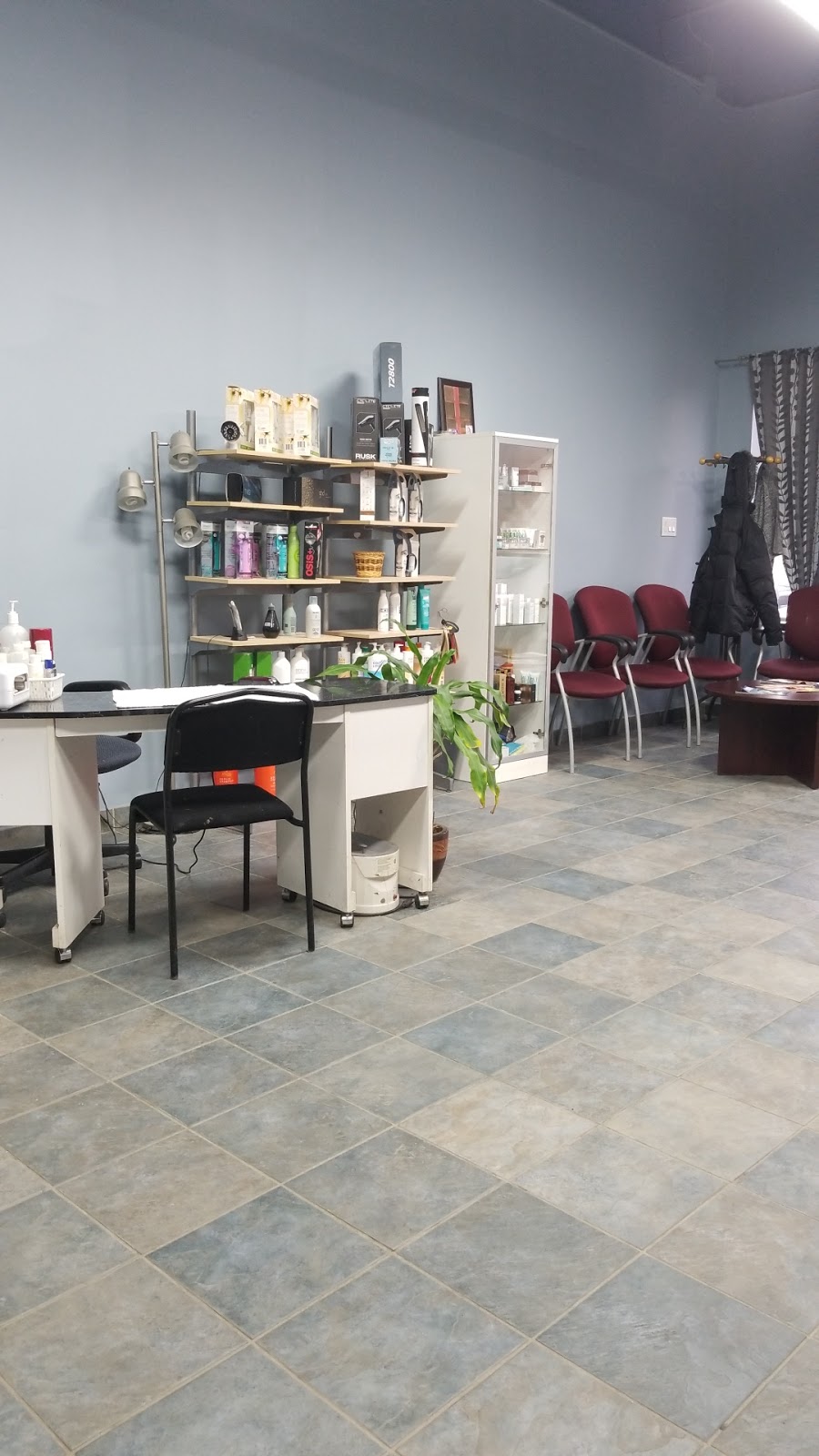 Klipso Hair Studio & Esthetics Inc | 6970 Lisgar Dr, Mississauga, ON L5N 8C8, Canada | Phone: (905) 785-7747