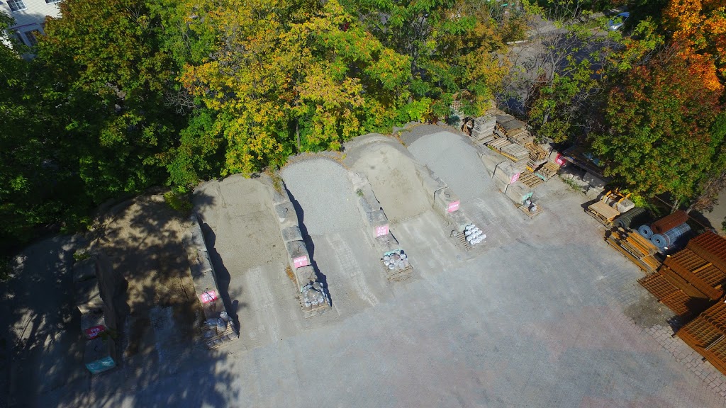 Hamilton Builders Supply | 33 Carlton St, St. Catharines, ON L2R 1P6, Canada | Phone: (905) 682-8659