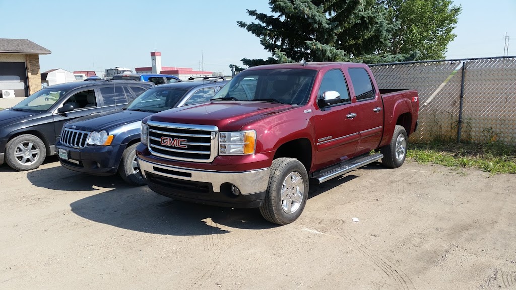 Blackjacks Collision & Auto Sales | 603 Greer Crescent, Wynyard, SK S0A 4T0, Canada | Phone: (306) 554-3112