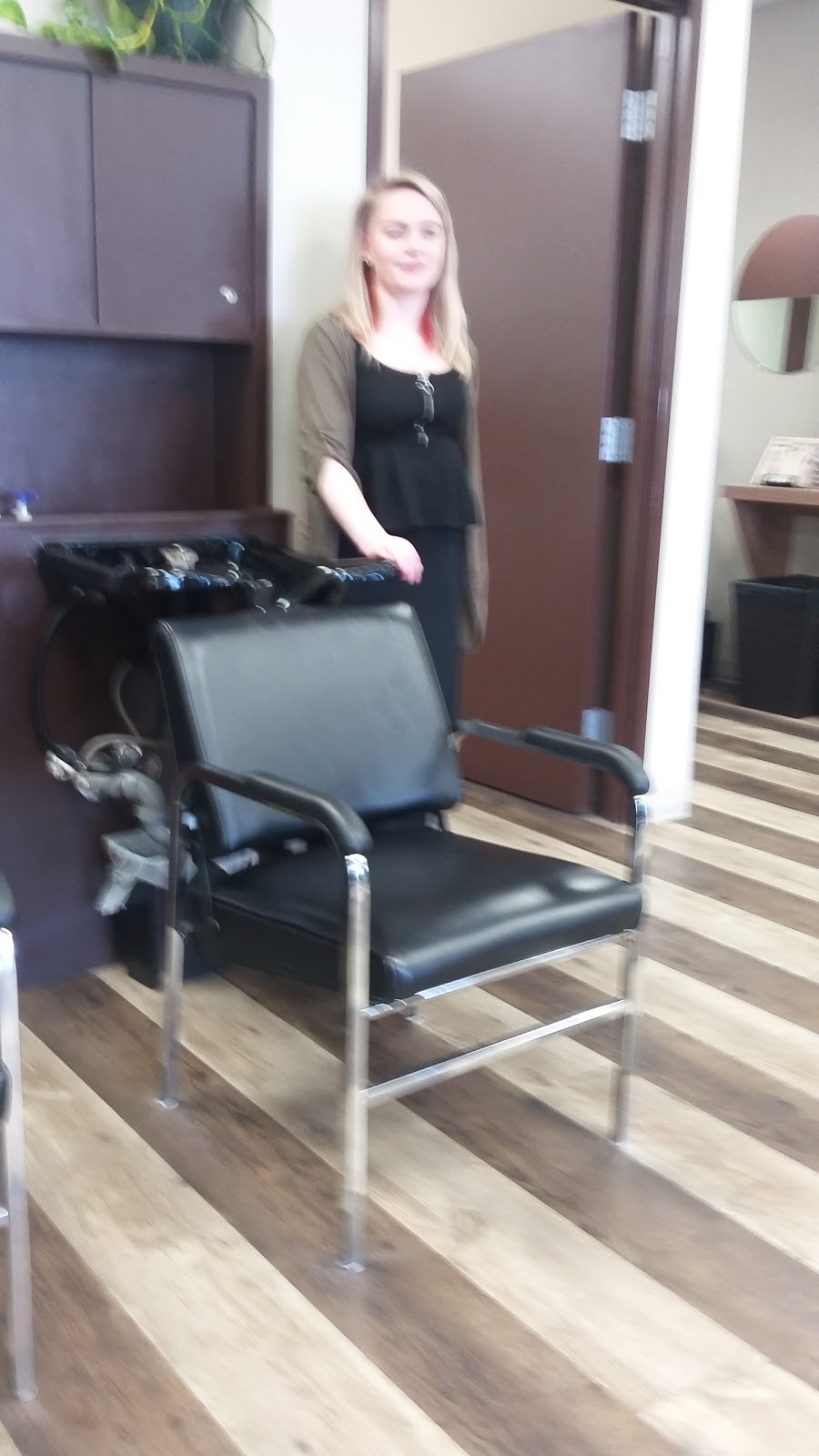 Terrys Hair Salon And Spa | hair care | 3304 Portage Ave, Winnipeg, MB R3K 0Z1, Canada | 2048886210 OR +1 204-888-6210