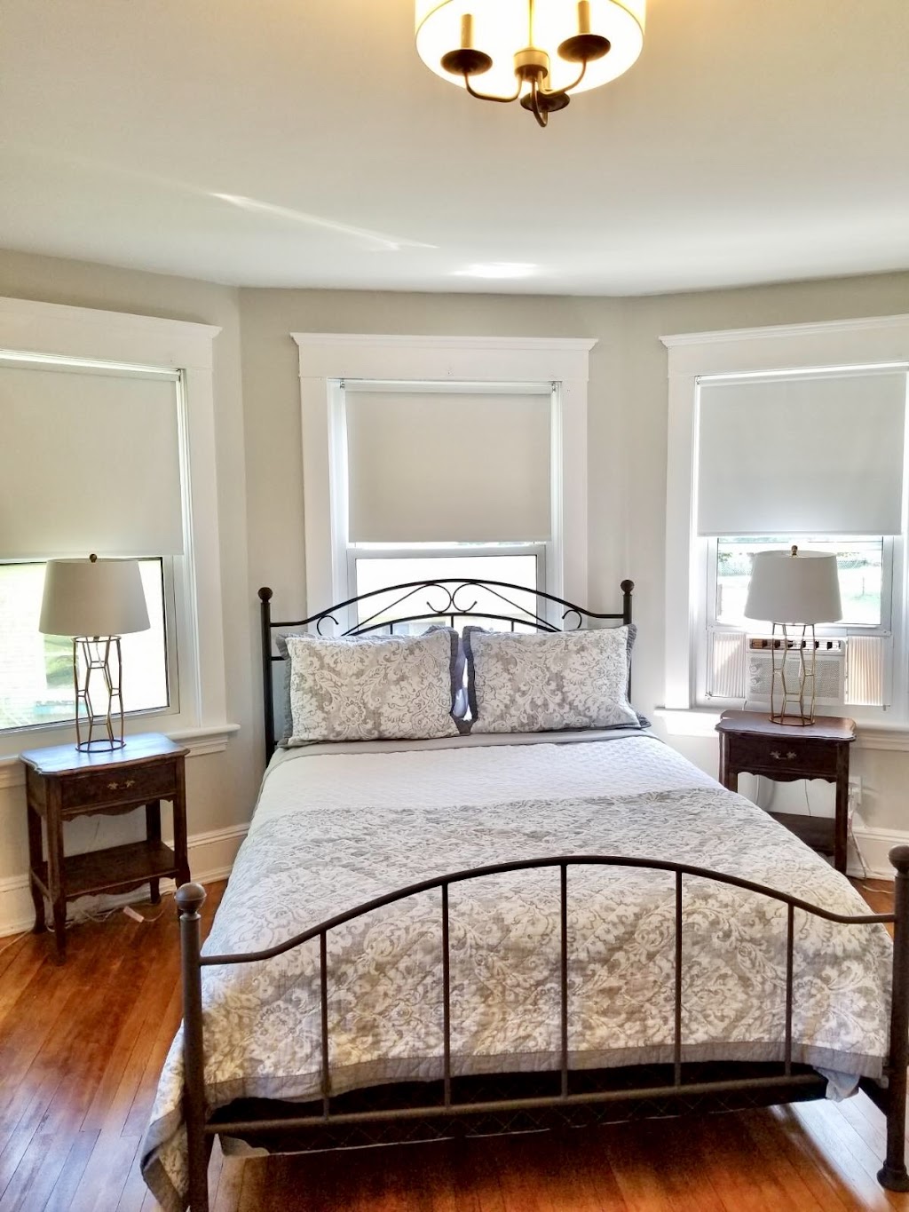 Weeping Willow House | 54 Woodleigh Dr, Kensington, PE C0B 1M0, Canada | Phone: (902) 954-1883