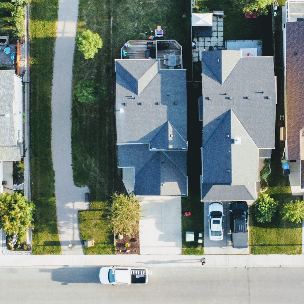 Right Way Roofing Company | 192 Country Hills Park NW, Calgary, AB T3K 5C9, Canada | Phone: (587) 572-5944