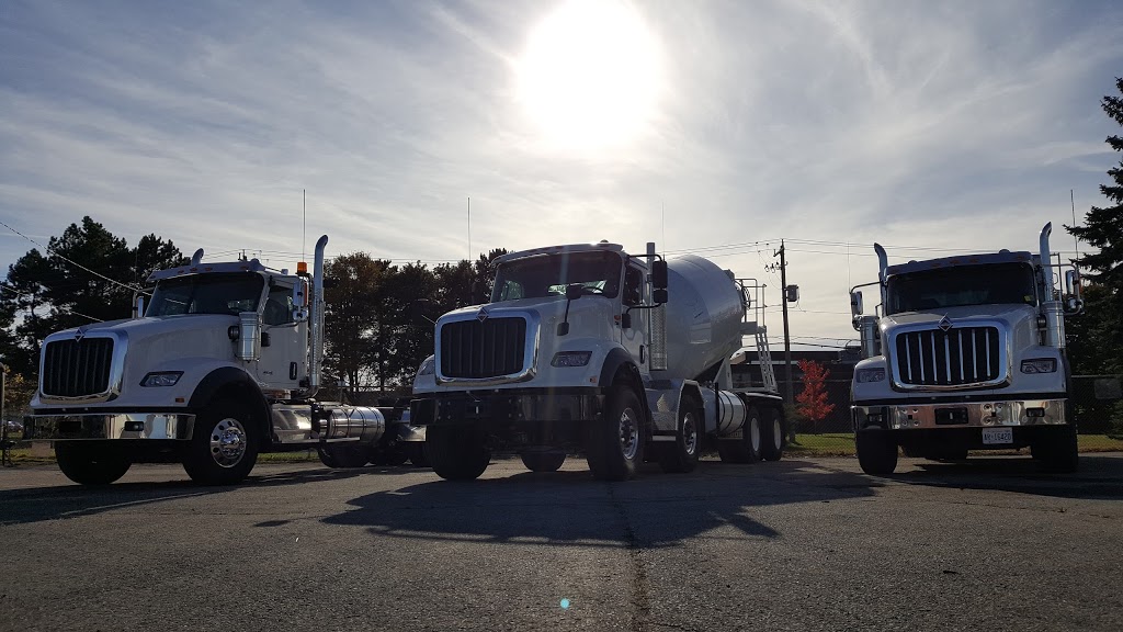 Altruck International Truck Centres | 2 Arrowsmith Rd, Hamilton, ON L8E 4H8, Canada | Phone: (905) 578-2211