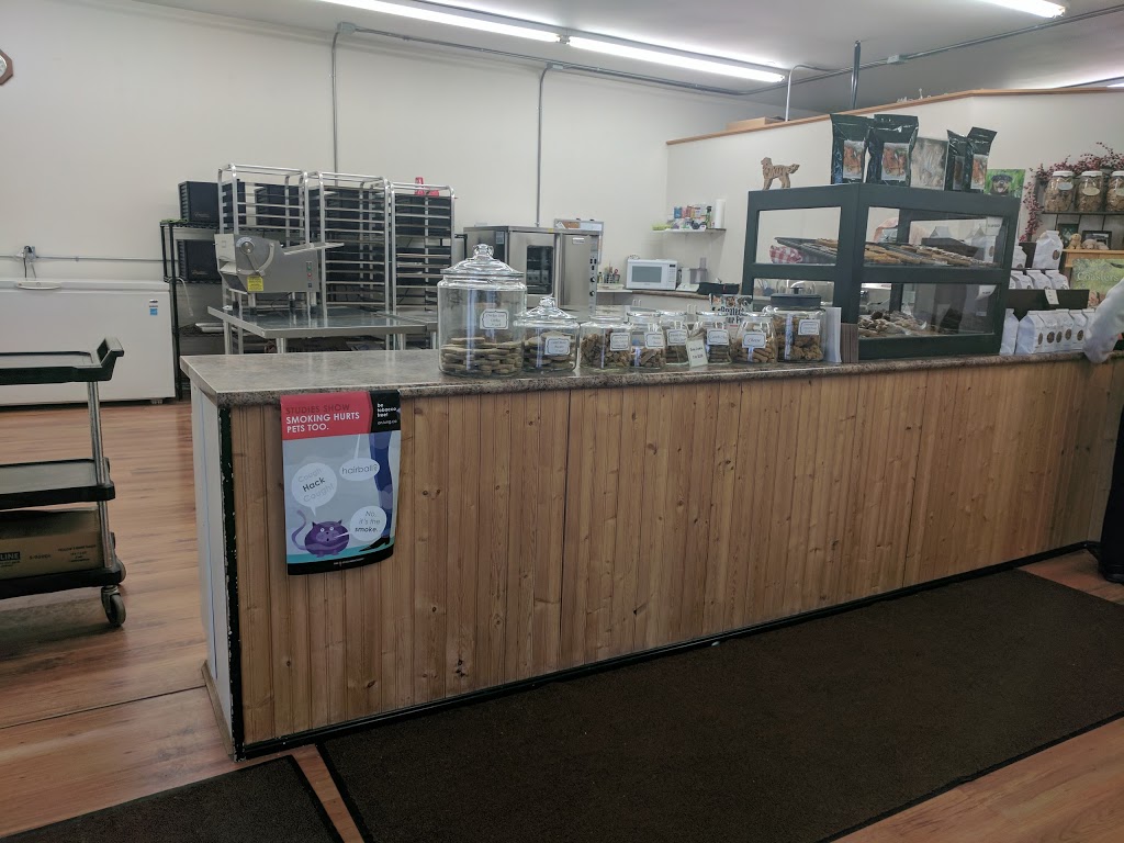 Dogs We Love Inc | 328 Broadway, Orangeville, ON L9W 3M7, Canada | Phone: (519) 940-3598