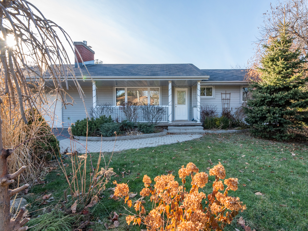 Ottawa 4 You Real Estate Team | 6-2148 Carling Ave, Ottawa, ON K2A 1H1, Canada | Phone: (613) 721-5341