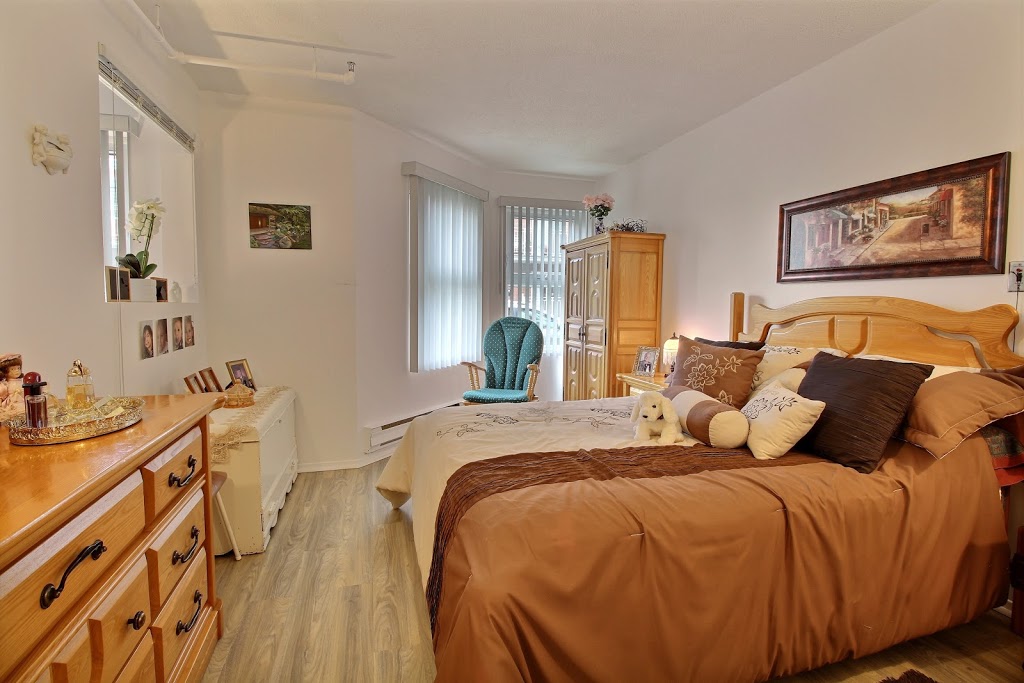 Manoir de la Rive | 80 Rue Saint Joseph, Terrebonne, QC J6W 2Y3, Canada | Phone: (450) 492-2144