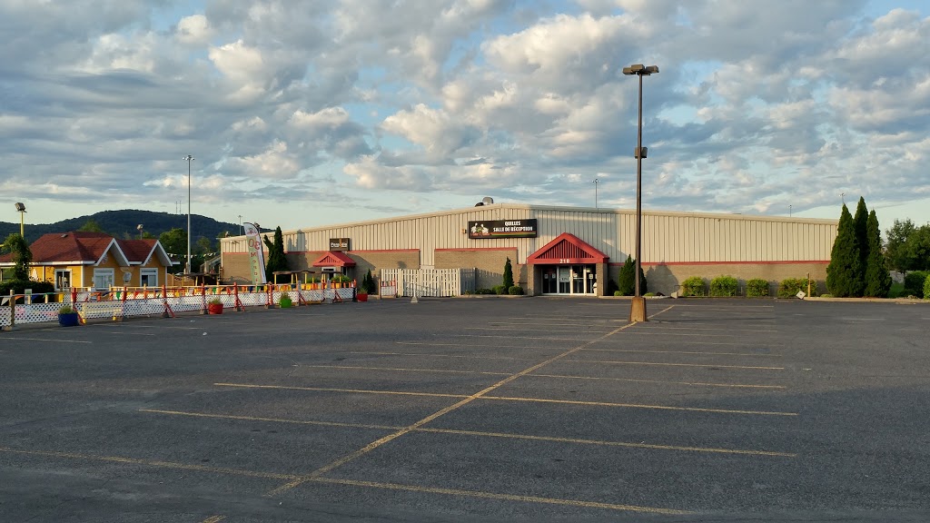 Complexe Julie-Quilles | 210 Boulevard Armand-Frappier, Sainte-Julie, QC J3E 0C3, Canada | Phone: (450) 649-6668