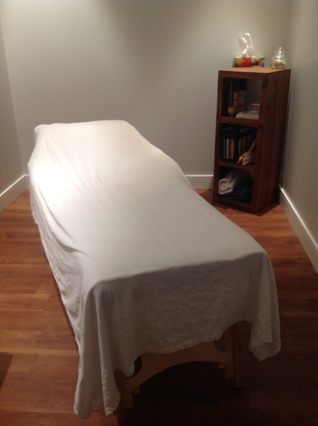 Maripyer lemaire Ostéopathe I.O | 4767 Boulevard Dagenais O, Laval, QC H7R 1L7, Canada | Phone: (514) 971-5062
