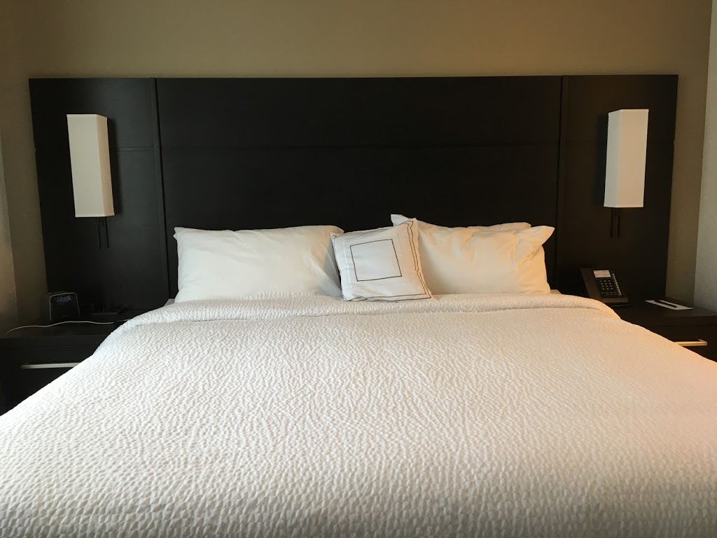 Residence Inn by Marriott Toronto Mississauga West | 55 Courtneypark Dr W, Mississauga, ON L5W 0E3, Canada | Phone: (905) 362-4220
