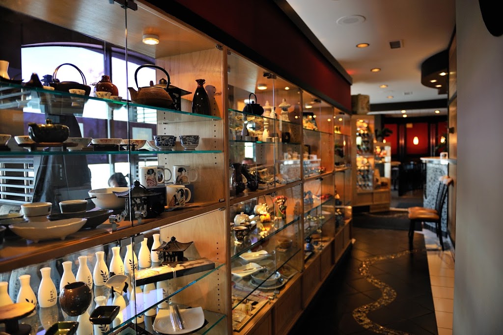 Sushi Ginza Japanese Restaurant | 276, 10816 Macleod Trail SW, Calgary, AB T2J 5N8, Canada | Phone: (403) 271-9642