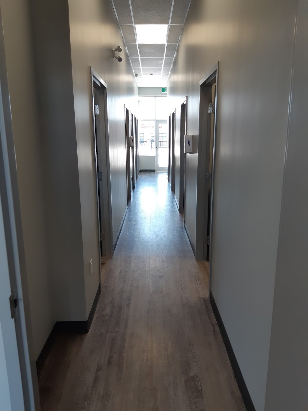 Riverbend Walk-In Clinic | 1866 Oxford St W #2, London, ON N6K 0J8, Canada | Phone: (519) 657-1919