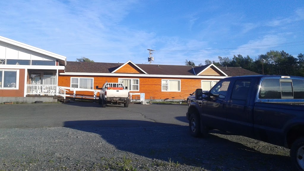 Silverwood Inn Hotel | 389 Conception Bay Hwy, Bay Roberts, NL A0A 1G0, Canada | Phone: (709) 786-4466