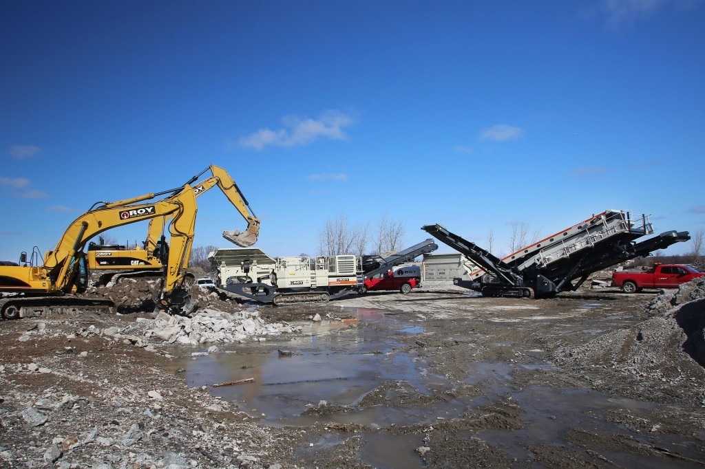 Construction J P Roy Inc | 315 Boul de Melocheville, Beauharnois, QC J6N 0M7, Canada | Phone: (450) 429-3101