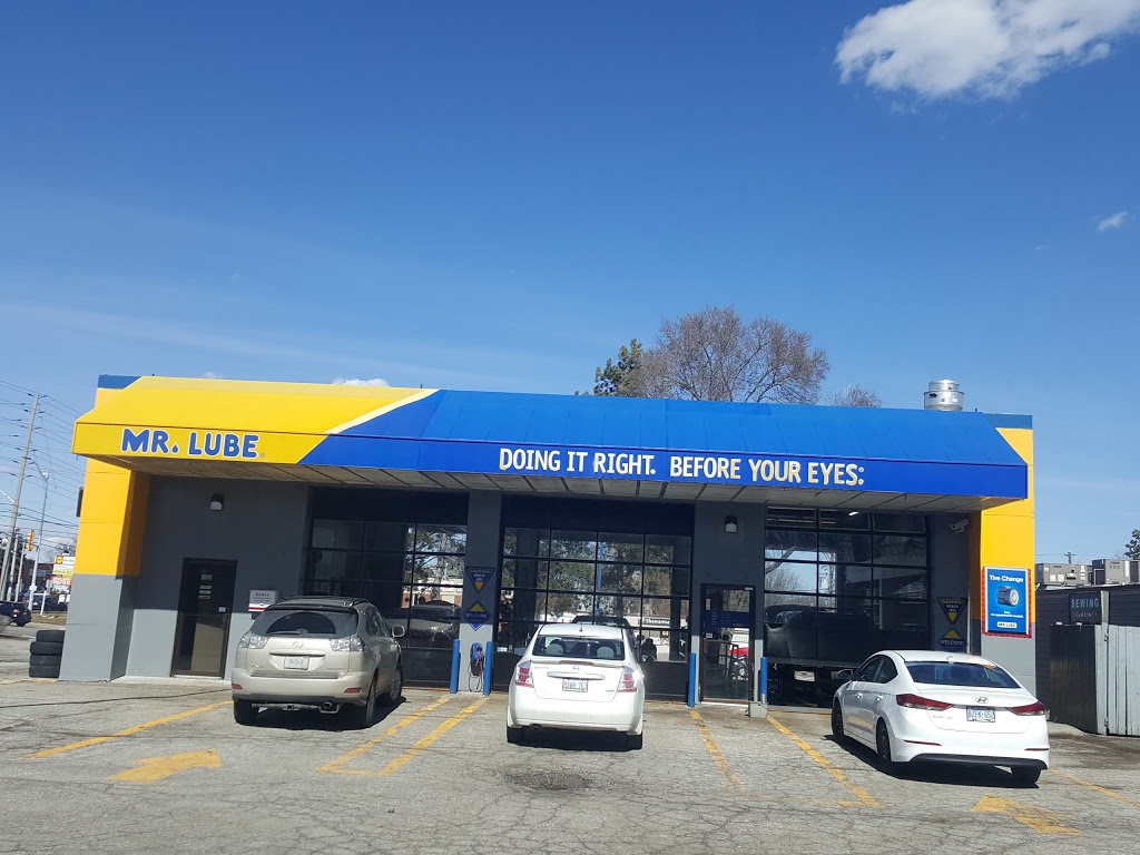 Mr. Lube | 2346 Dundas St W, Mississauga, ON L5K 1R7, Canada | Phone: (905) 822-2425