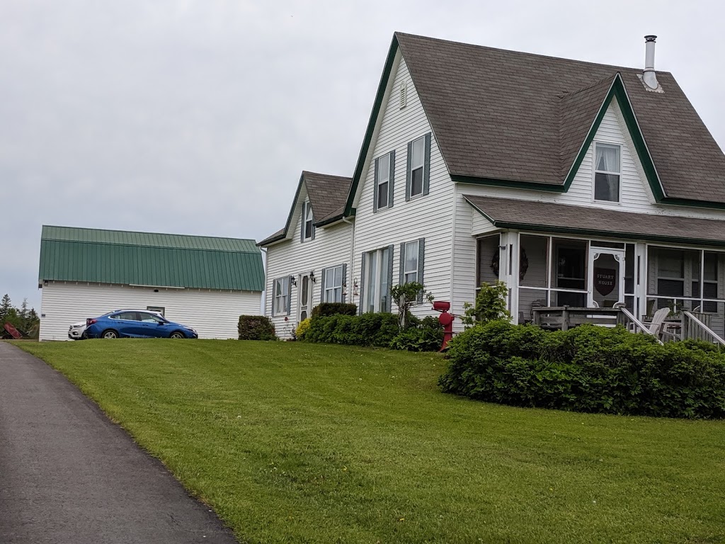 Stuart House Bed & Breakfast | 5472 NS-366, Amherst, NS B4H 3X9, Canada | Phone: (902) 661-0750