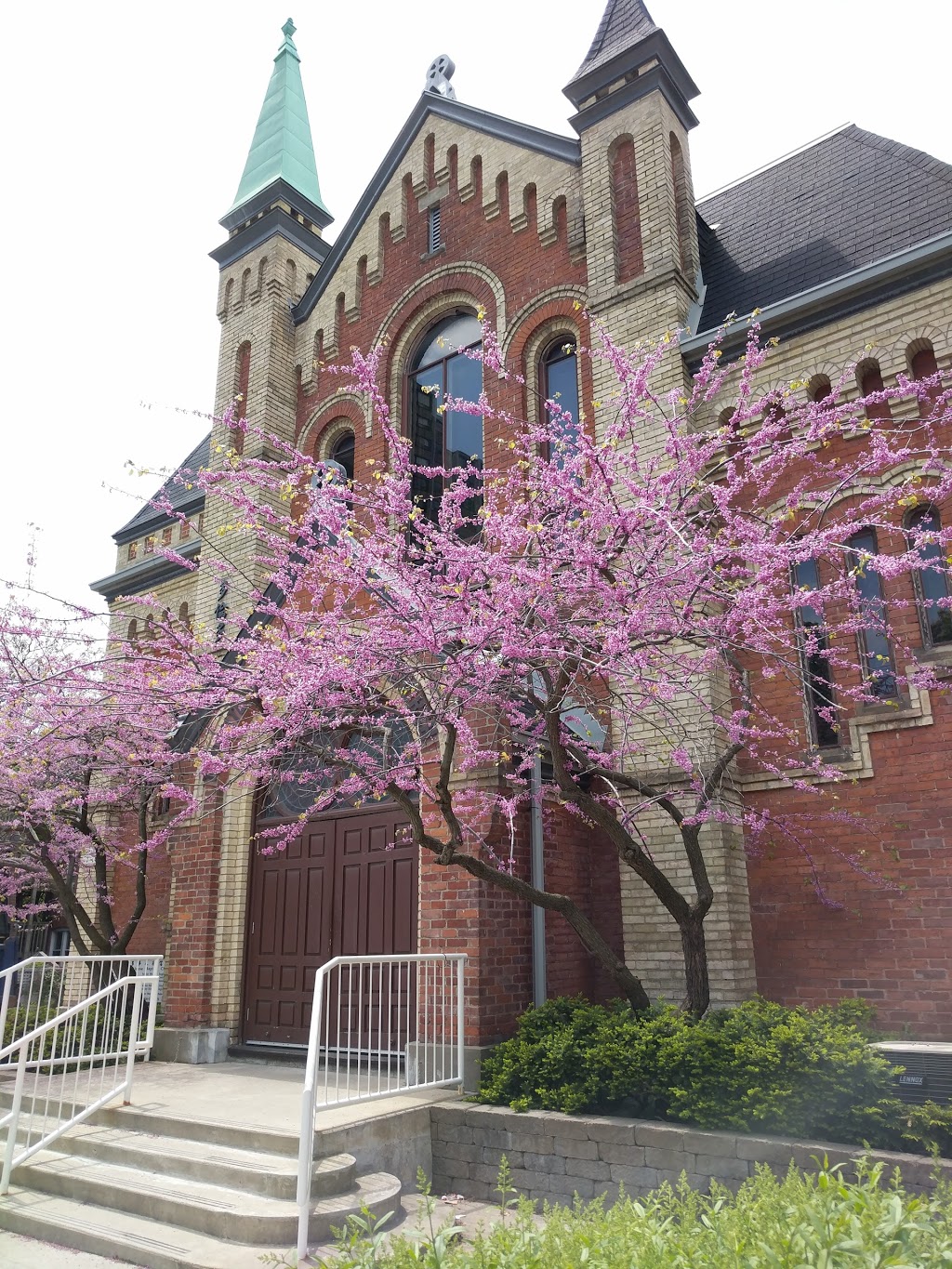 Toronto Chinese Baptist Church | church | 72 Beverley St, Toronto, ON M5T 1Y1, Canada | 4165968376 OR +1 416-596-8376