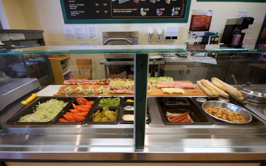 Dagwoods La Sandwicherie | 50 Boulevard Saint-Charles, Beaconsfield, QC H9W 2X3, Canada | Phone: (514) 630-0777