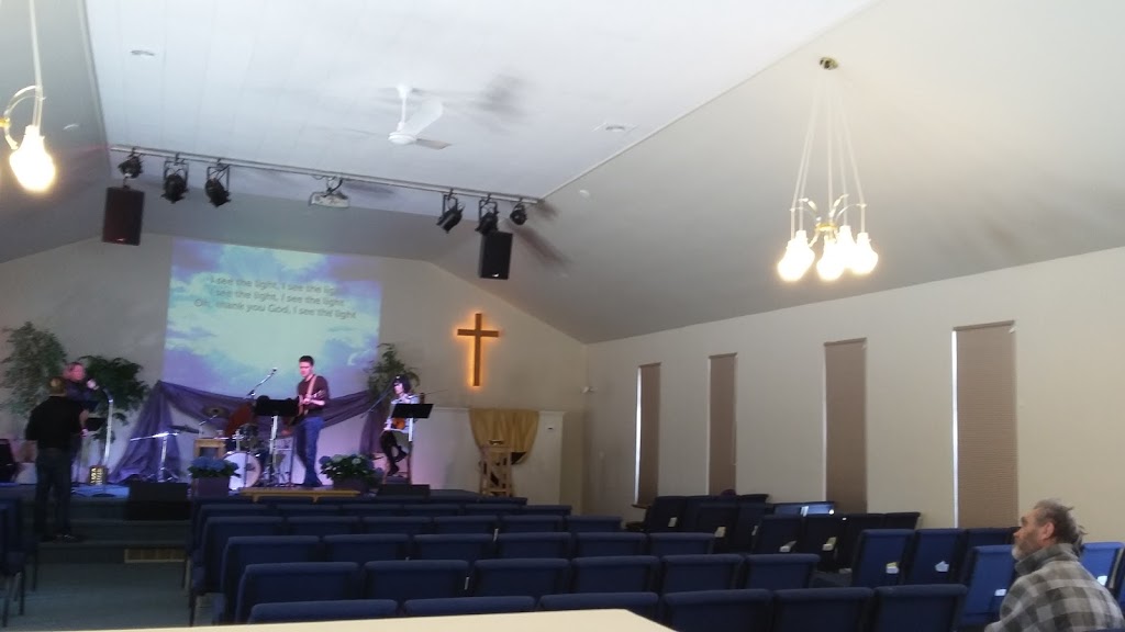 Blue Mountain Community Church | 219 Bruce St S, Thornbury, ON N0H 2P0, Canada | Phone: (519) 599-5570