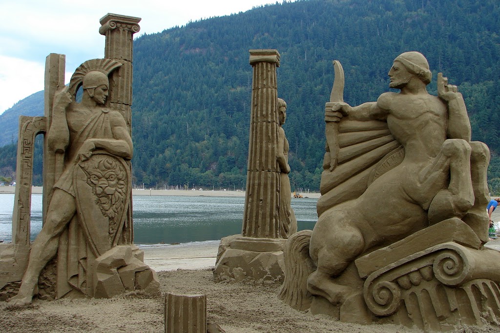 Harrison Lake Market | 196 Esplanade Ave, Harrison Hot Springs, BC V0M 1K0, Canada | Phone: (604) 796-2180