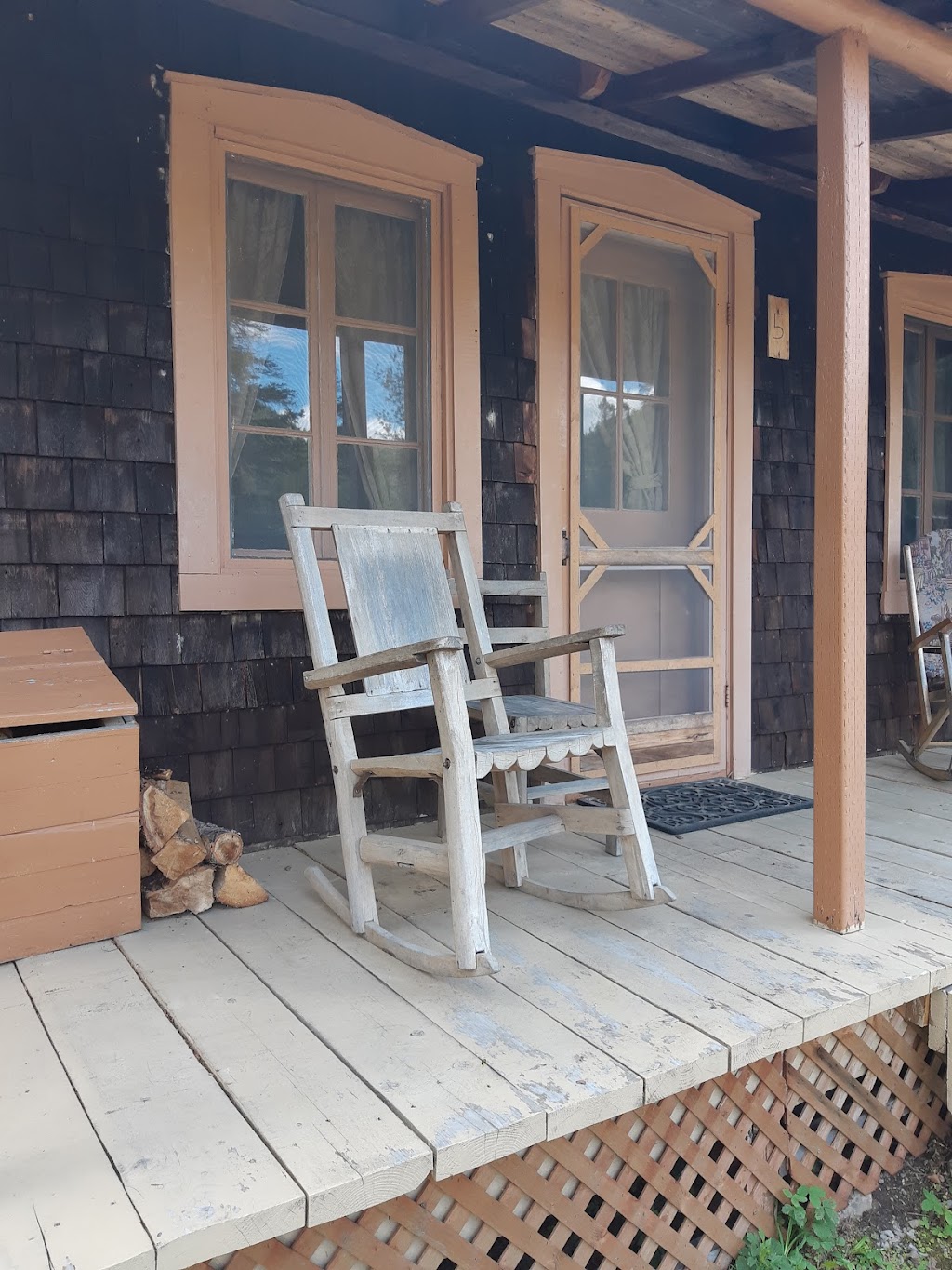 Association De La Riviere | 100 Rue Eugène Morin, Petit-Saguenay, QC G0V 1N0, Canada | Phone: (418) 272-1169