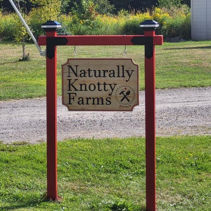 Naturally Knotty Farms | 1020 Stephens Bay Rd, Bracebridge, ON P1L 1X2, Canada | Phone: (226) 261-1613