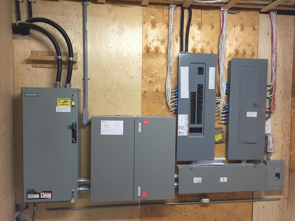 Les Installations Électriques Jean Simoneau | 11794 Av. Pigeon, Montréal, QC H1G 5W4, Canada | Phone: (514) 898-3081