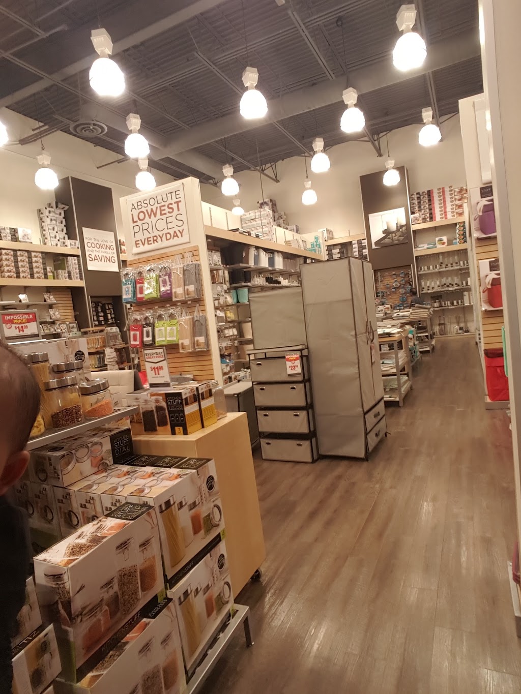 Kitchen Stuff Plus | 3105 Hwy 7, Markham, ON L3R 0T9, Canada | Phone: (905) 415-9992