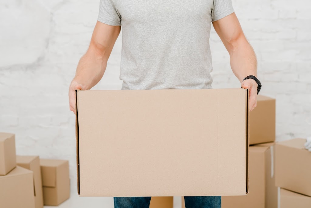 Moving Services | 23 Marcella Crescent, Hamilton, ON L8K 6E9, Canada | Phone: (905) 379-1555