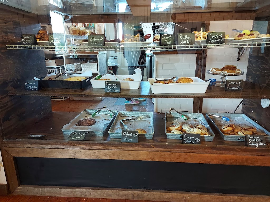 The Willow Bakery & cafe | 13 Commercial St, Kensington, PE C0B 1M0, Canada | Phone: (902) 303-5127