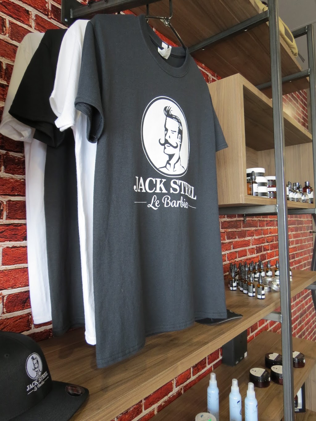 Jack Steel Le Barbier | 90 Rue Morgan, Baie-dUrfé, QC H9X 3A8, Canada | Phone: (514) 360-3731