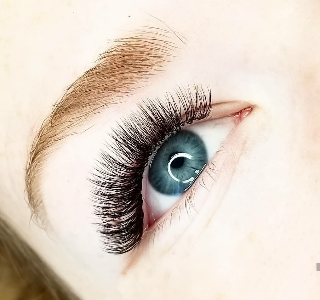 Bigname Brows and Lashes | 3118 Moorfield Rd, Duncan, BC V9L 4A7, Canada | Phone: (888) 888-8888