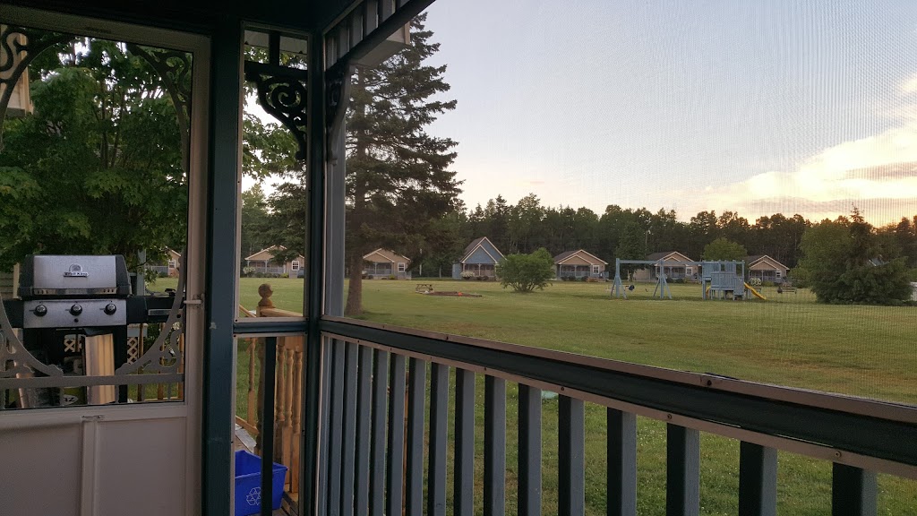 Brudenell Chalets | 1068 Georgetown Rd, Georgetown, PE C0A 1L0, Canada | Phone: (866) 652-2900