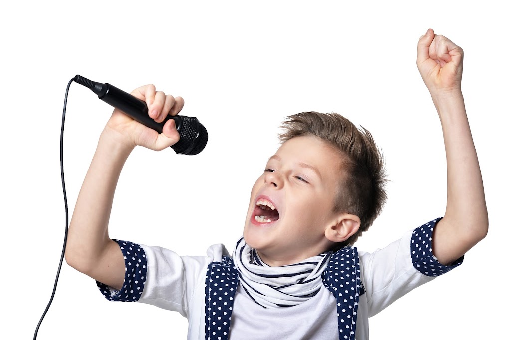 The Karaoke Squad | 4 Peters Bay, Winnipeg, MB R2G 3K7, Canada | Phone: (431) 803-0808