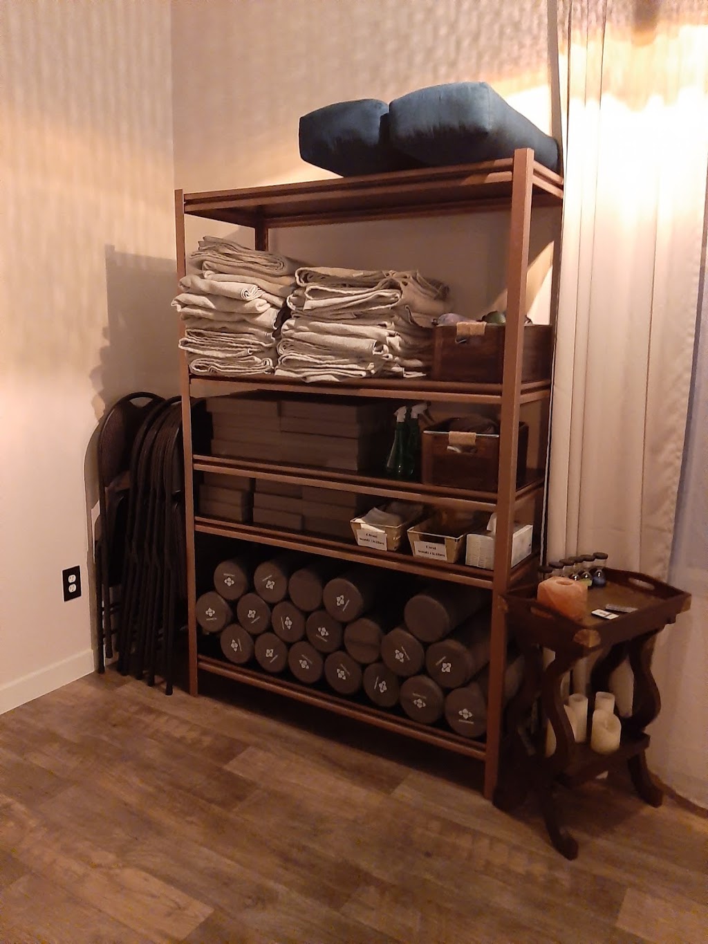 HeartFelt Yoga | 5025 Parkwood Rd #203, Blackfalds, AB T0M 0J0, Canada | Phone: (403) 885-9849