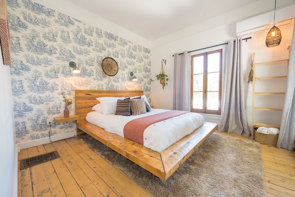 Le Ewokk - Bed & Breakfast | 27 Rue Pleasant, Sutton, QC J0E 2K0, Canada | Phone: (514) 418-3966