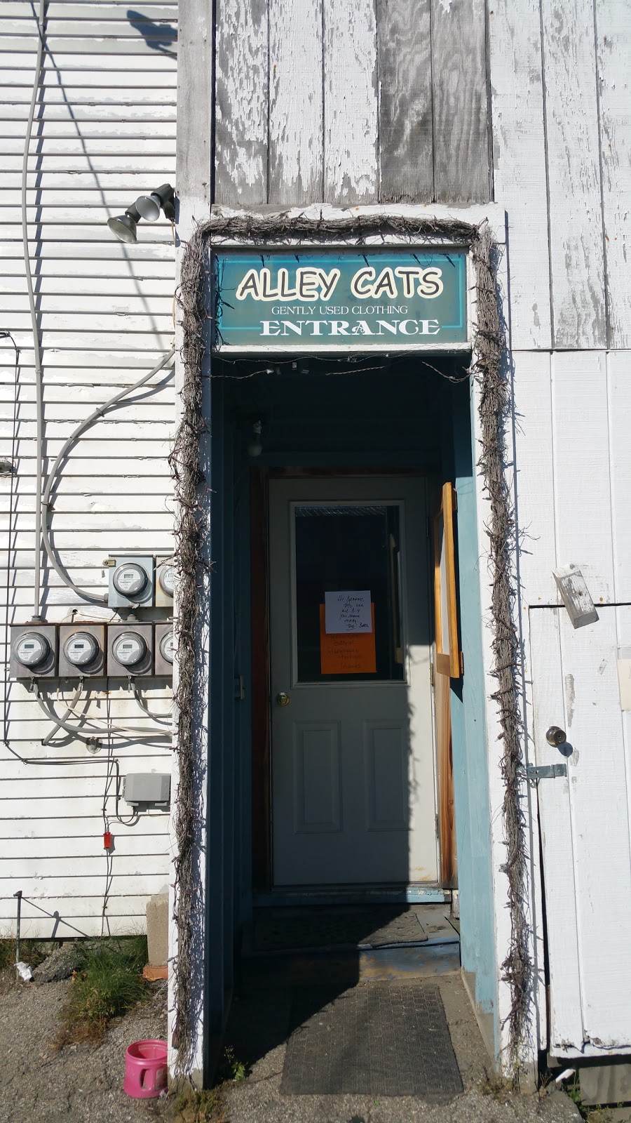 Alley Cats Thrift | 110 Main St #4, Colebrook, NH 03576, USA | Phone: (603) 237-5726