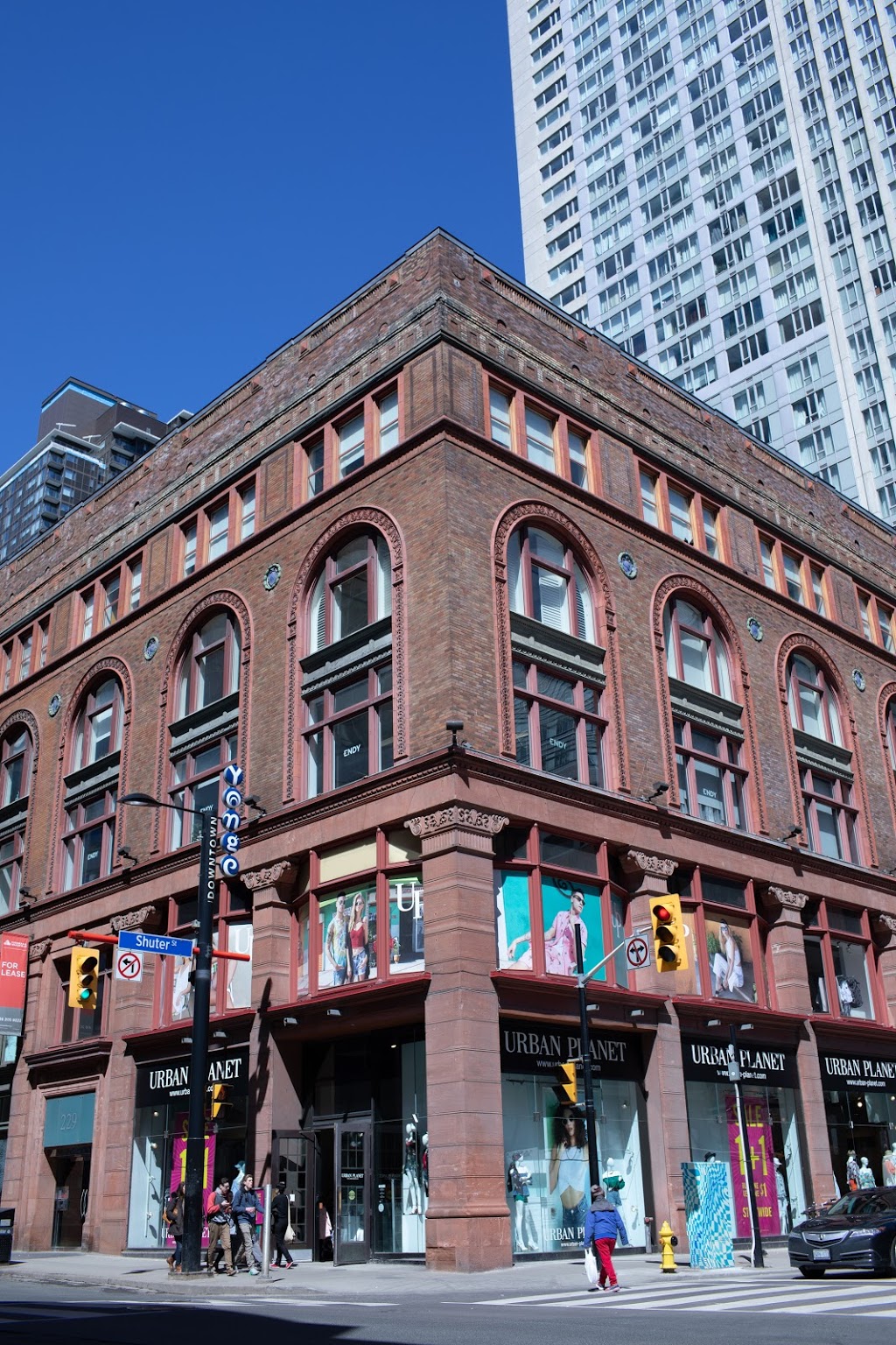Endy | 28 Bathurst St Unit 1109, Toronto, ON M5V 0R4, Canada | Phone: (866) 304-3639