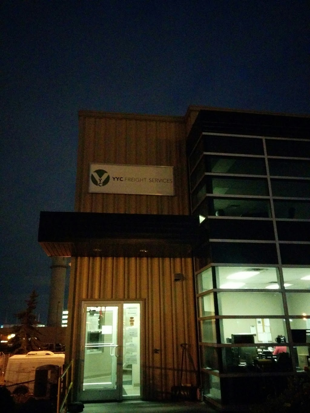 Air North, Yukons Airline Cargo | 8063 22 St NE, Calgary, AB T2E 7Z6, Canada | Phone: (403) 250-3681