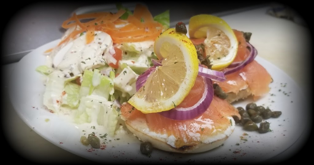 La Bagelière | 61 54e Avenue East, Blainville, QC J7C 0P3, Canada | Phone: (450) 951-9688