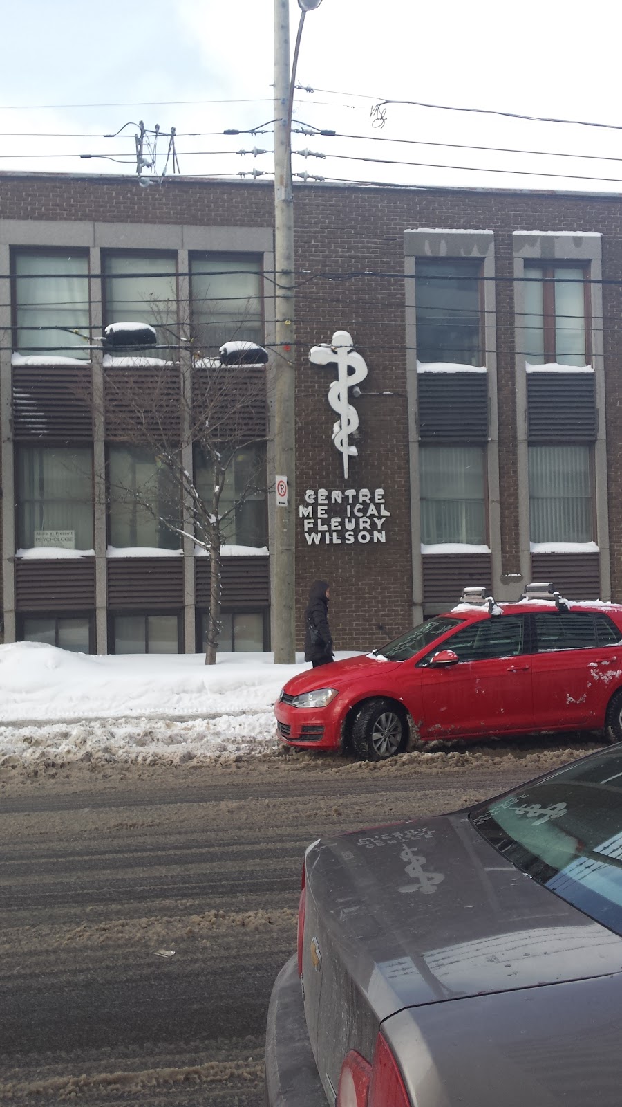 Centre Médical Fleury Wilson | 2157 Rue Fleury E, Montréal, QC H2B 1K1, Canada | Phone: (514) 858-6110